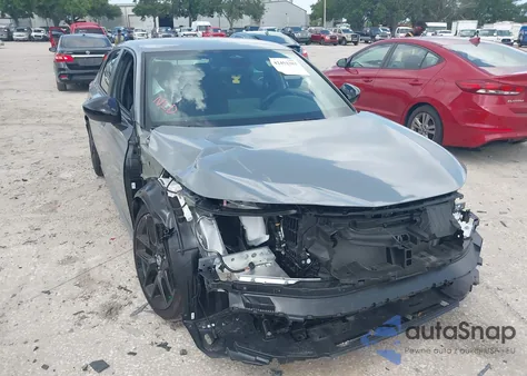 2025 Honda Civic Sport z USA, uszkodzony, nr VIN 2HGFE2F53SH581486